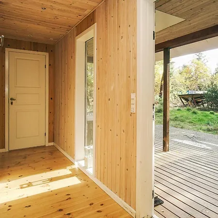 8 Person In Frederiksv Rk Frederiksvaerk